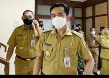 Bungkam Soal Cawapres, Gibran Fokus Jadi Walikota Solo