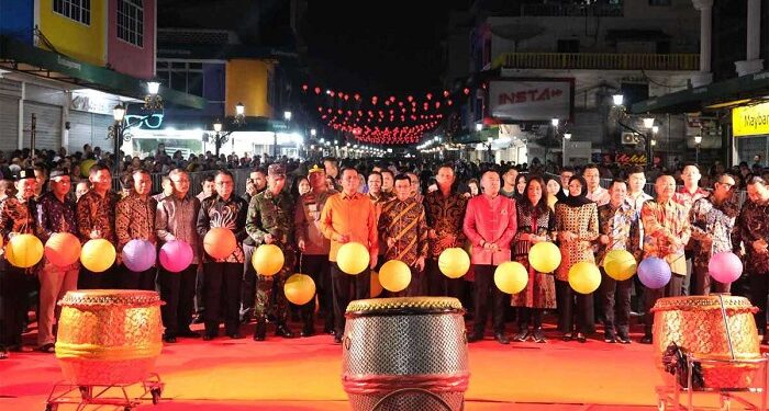 Gubernur Ansar Buka Kepri Lantern Dream Parade 2023