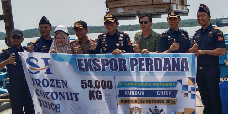 PT.Saricotama Indonesia Eksport Santan Kelapa ke Tiongkok