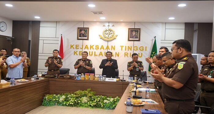 Gubernur, Kejati Serta Kades se Kepri Gelar MOU
