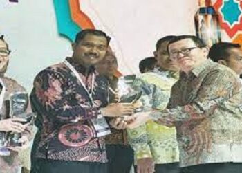 Pemprov Kepri Raih Penghargaan Indonesia Halal Industri Award