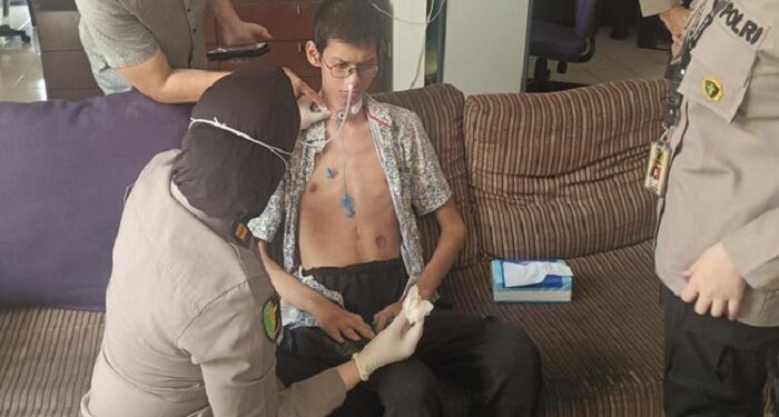 Sultan Korban Kabel Optik Jalani Operasi Pengangkatan Pita Suara
