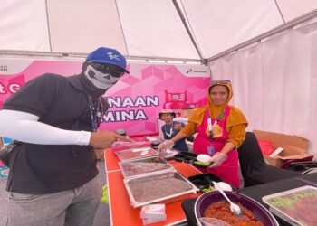 Tabung Pink Semarakkan Booth UMKM Pertamina di Mandalika
