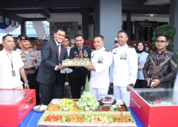 Jaga Sinergitas, Polres Karimun Berikan Suprise ke TNI