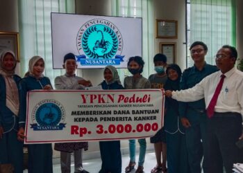 Dua Penderita Kanker Terima Bantuan dari YPKN