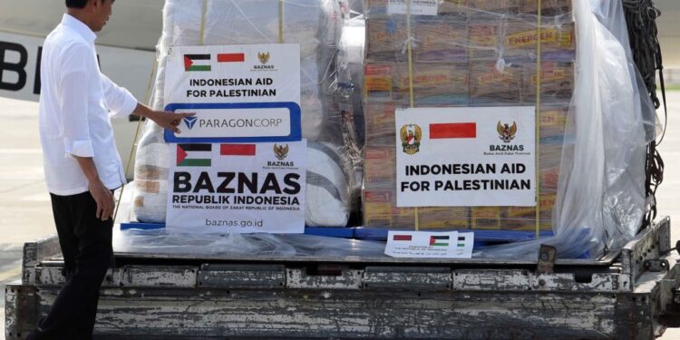 Presiden Lepas Bantuan Kemanusiaan Tahap II ke Palestina