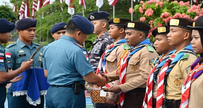 Ikuti Sail Cendrawasih, Lanal TBK Bina Mental Pemuda-pemudi