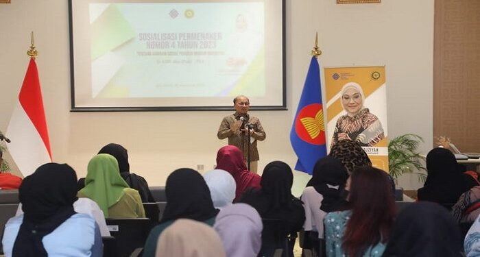 Kemnaker Sosialisasikan Manfaat Baru Jaminan Sosial ke Pekerja Migran Indonesia