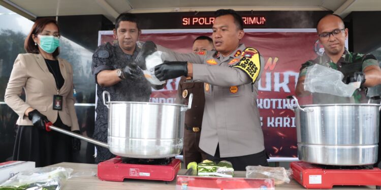 Polisi Musnahkan Sabu Sebanyak 2.036,19 gram