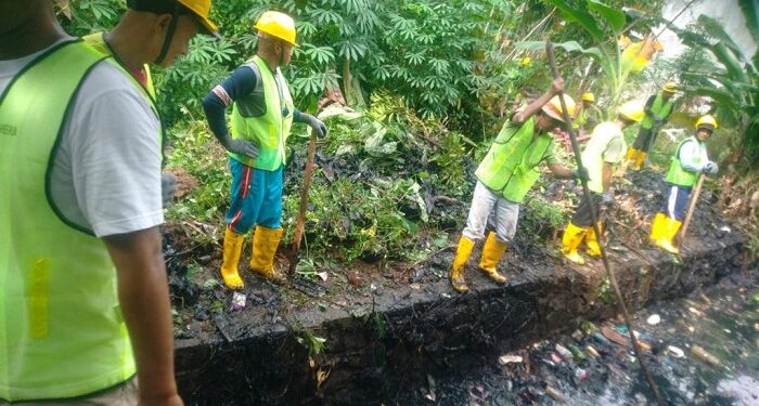 Antisipasi Banjir 600 SKM Turun Bersihkan Saluran Drainase
