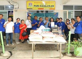 Persekutuan Doa SP Batam Gelar Bakti Sosial Jelang Natal