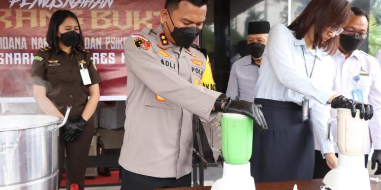 Polisi Musnahkan Sabu 2.130,78 Gram, 386 Pil Ekstasi dan Happy Five Sebanyak 458 Butir