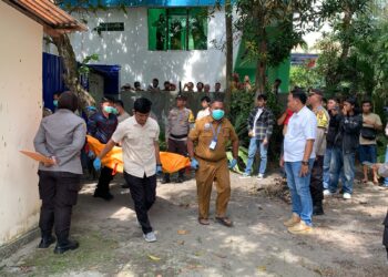 HS Ditemukan Gantung Diri