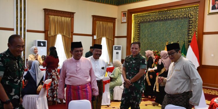 Danrem 033/WP Hadiri Halal Bihalal Pemprov Kepri
