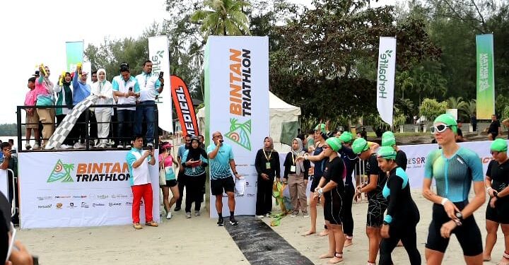 Roby Sebut Kebangkitan Pariwisata, 35 Negara Meriahkan Bintan Triathlon 2024