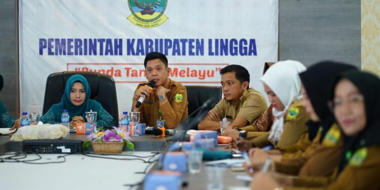 Maratusholiha Ajak Warga Lingga Perangi Penyakit Polio Lewat PIN