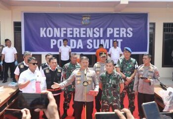 Eksekutor Pembakaran Rumah Wartawan di Karo Terekam CCTV