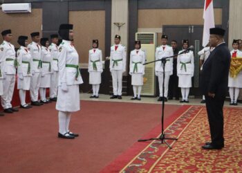 30 Anggota Paskribara Dikukuhkan Bupati Karimun