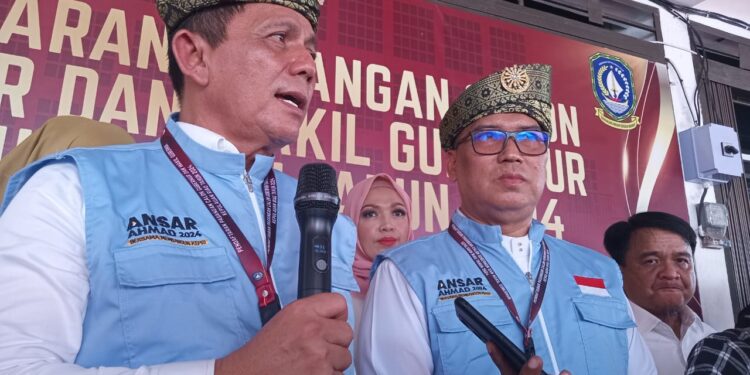 Bersama Pendukung Ansar – Nyanyang Daftar ke KPU 