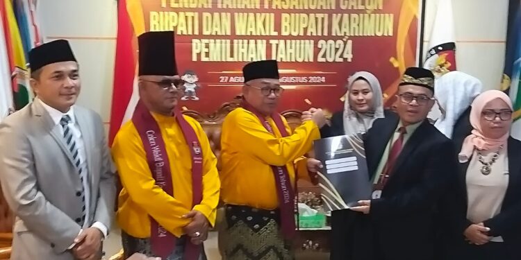 Mengenang Sejarah, Pasangan Firmansyah – Ery Suandi Berangkat dari Masjid Al – Mubarok Menuju KPUD