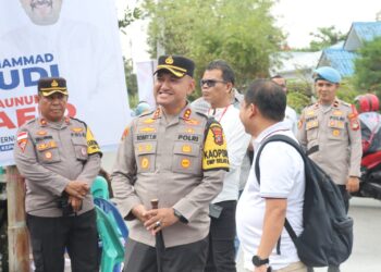 Jaga Kampanye Walaupun Hujan, Kapolres Karimun Dapat Apresiasi dari Tim Pemenangan Rudi-Rafiq