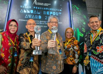 Terapkan GCG & Prinsip Bisnis Keberlanjutan, bank bjb dan bank bjb Syariah Raih ARA 2023