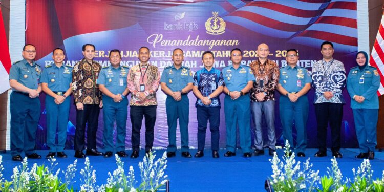 Perkuat Sinergitas, bank bjb  dan TNI AL Tandatangani PKS Penggunaan Produk dan Jasa Layanan Perbankan