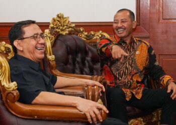 Sekdaprov Silaturahmi Bersama eks kepala BI, Rony Widijarto Resmi Jabat Kapal BI Kepri