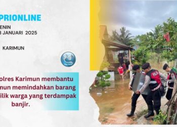 Polisi  Turun Langsung Bantu Warga Karimun Terdampak Banjir