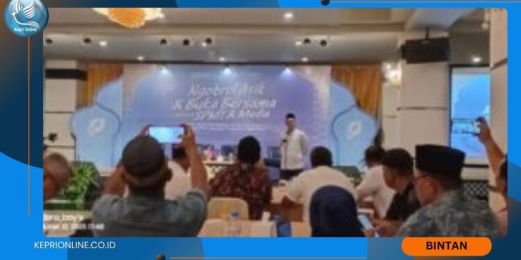 Pelindo Tanjungpinang Bukber dan Ngobrol Asik Bersama Awak Media