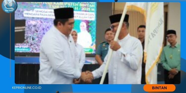 Lepas 73 JCH, Roby Harap Jaga Kesehatan dan Doakan Seluruh Warga Bintan