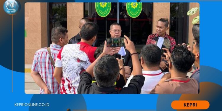 Kuasa Hukum Temukan Kejanggalan dalam Dakwaan Jaksa Terhadap Gordon