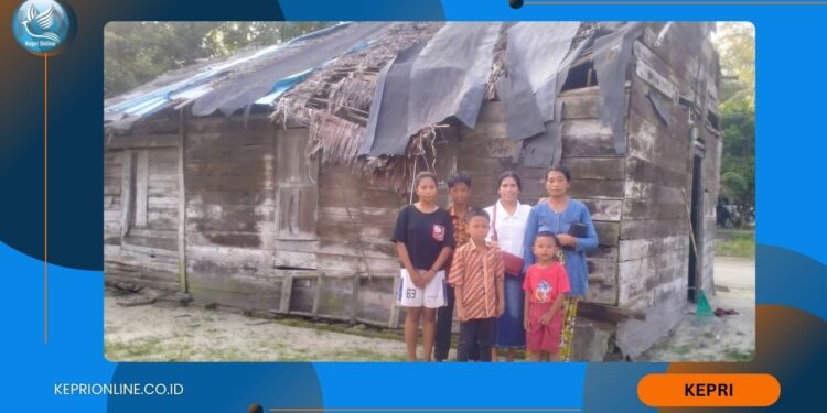 Puluhan Tahun Menanti Program RTLH, Rumah Rahmawati di Rehab Lewat Donatur