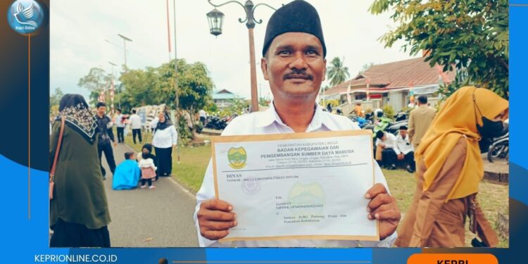 Mengabdi Selama 20 Tahun Baru Diangkat Jadi PPPK