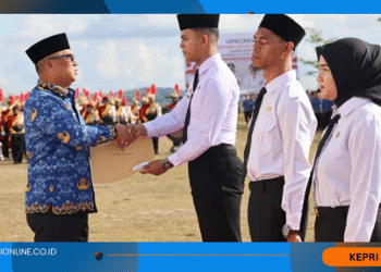 Resmi! 752 CPNS dan PPPK Pemprov Kepri Terima SK, Siap Mengabdi di Hari Kesaktian Pancasila