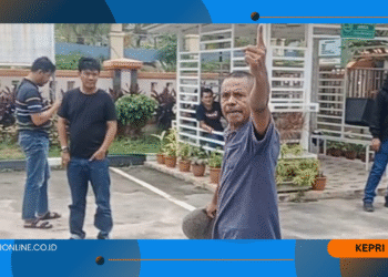 Aktivis 98 Berteriak Bebaskan Gordon Silalahi