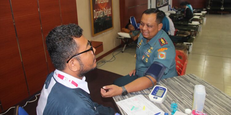 Yonmarhanlan IV Batam Gelar Baksos Donor Darah