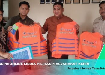 Nelayan Karimun Dapat 80 Pacs Life Jacket