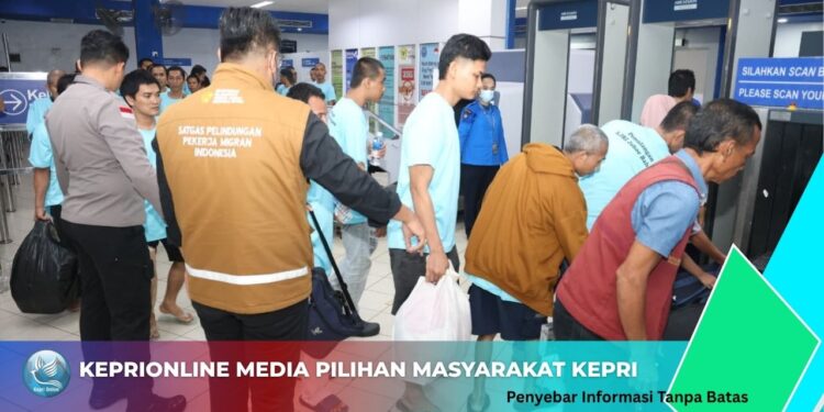 302 PMI Dipulangkan Dari Malaysia, Wakapolda Berikan Apresiasi
