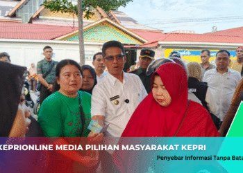 Sidak ke Pasar Maimun, Bupati Pastikan Harga Tetap Stabil