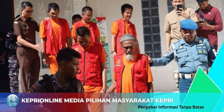 Lima WNA Asal Myanmar Penyelundup 704,8 Kg Sabu Dituntut Mati