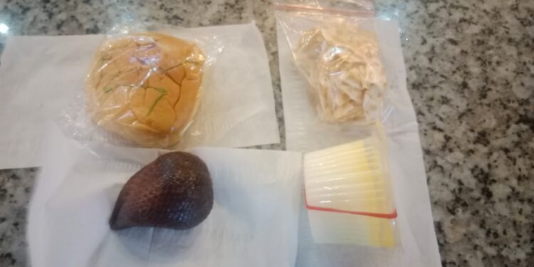 MBG Sekolah Kristen Basic  Batam Diduga Menyimpang