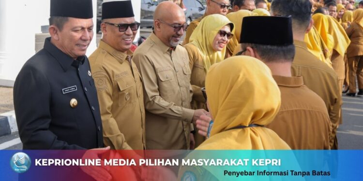 Gubernur Ansar Ahmad Pimpin Apel Perdana, ASN Kepri Diminta Tingkatkan Kinerja dan Penghematan Energi