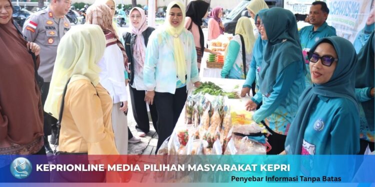 Dewi Kumalasari Ansar Dukung Gerakan Pangan Murah di Bintan