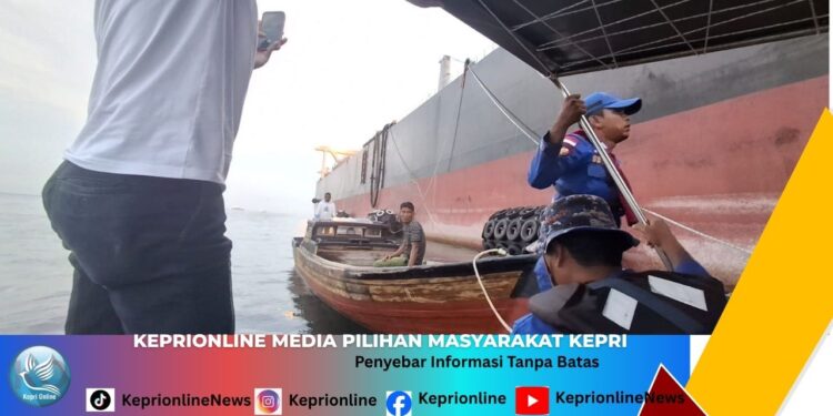 Kerusakan Mesin, Dua Nelayan Asal Karimun Hanyut Perairan Kukup Malaysia