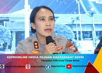 Ansar Ahmad Pimpin Upacara Hari Otonomi Daerah ke-30 di Kepri, Tekankan Sinergi Pusat dan Daerah