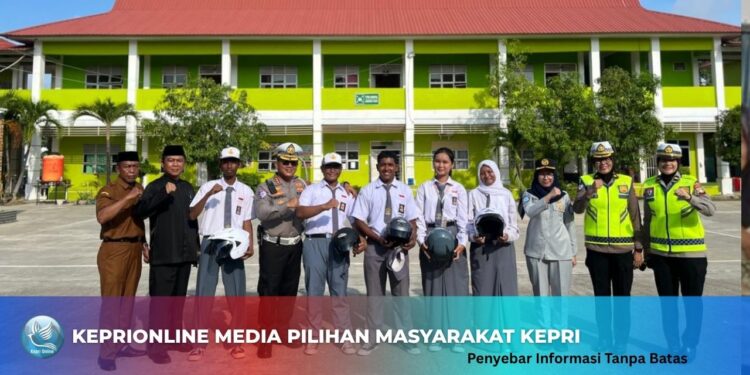 Banyak Pelajar Nekat Berkendara Tanpa SIM, Ditlantas Polda Kepri Edukasi Siswa SMAN 15 BATAM