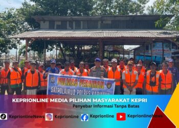 Wakajati Kepri Lantik Delapan Pejabat Eselon IV di Lingkungan Kejati Kepri