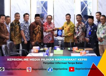 Kasihumas Polresta Barelang Raih Dua Penghargaan Bergengsi di Rakernis Humas Polda Kepri 2026