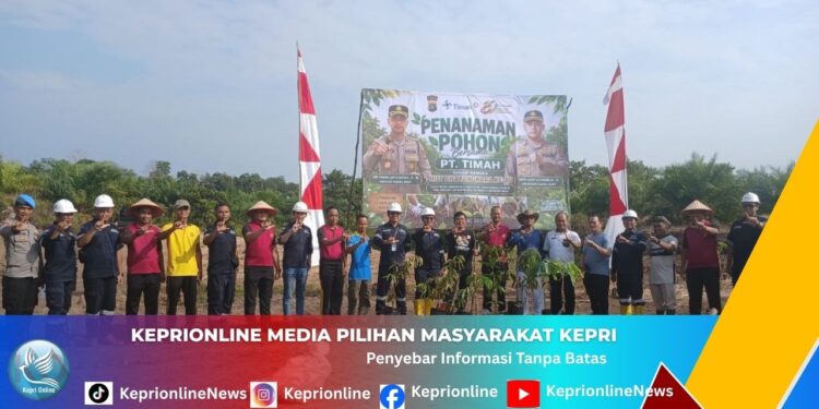 Viral! TNI AL Gagalkan Penyelundupan 1 Kg Sabu dan 582 Butir Ekstasi di Perairan Karimun